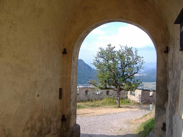 2006 - 063.jpg - Burg Hochosterwitz